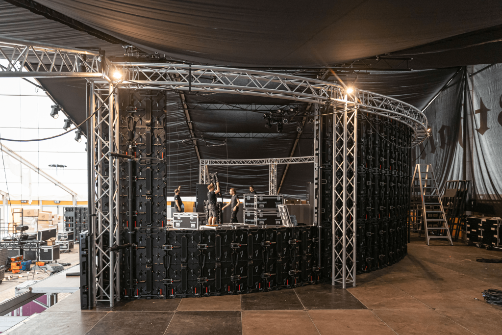 2025-10_Reflexion_Oktoberfeest_ROCKATEER-010 3-min